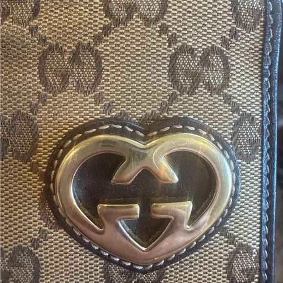 Gucci GG Monogram Canvas Lovely Heart Continental Bifold Wallet - Picture 2 of 16